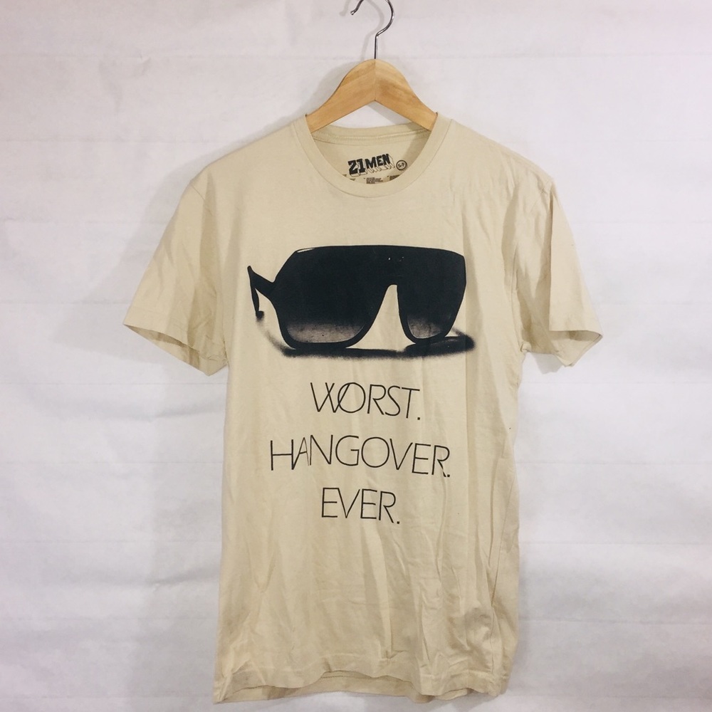 F21 GRAPHIC TEE